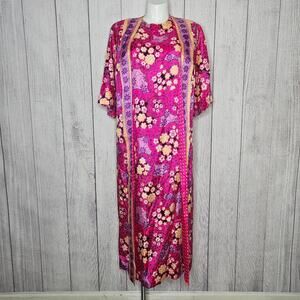 1960s Lane Bryant Vtg Psychedelic Bright Pink Floral Groovy Kaftan